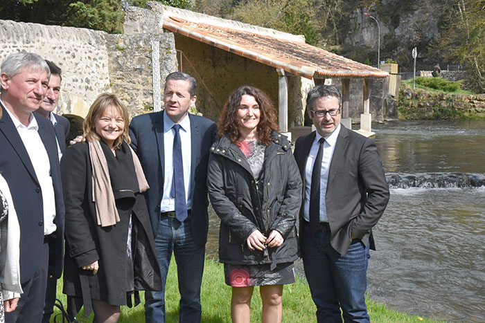 Visite « Hors les Murs » à Quinçay : présentation de travaux réalisés et  des projets 2016 avec le soutien du département – Union pour la Vienne